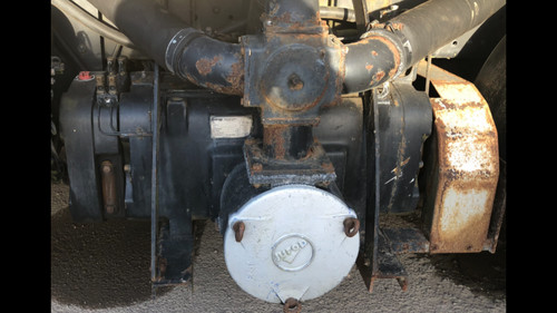 Vacuum tanker truck pump - ,