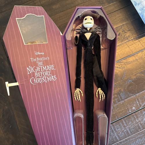 Hot topic exclusive disney - hot,