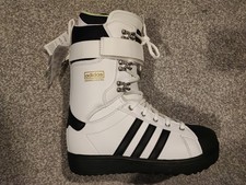 Adidas Superstar size 8