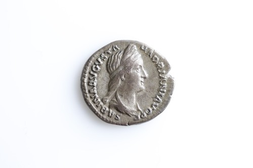 Sabina vesta - -,