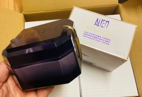 Mugler alien beautifying body - alien,