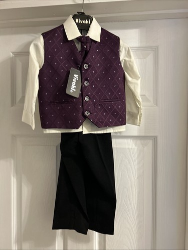 Baby piece suit year in - year,