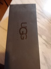 Brand new womens gloves UGG