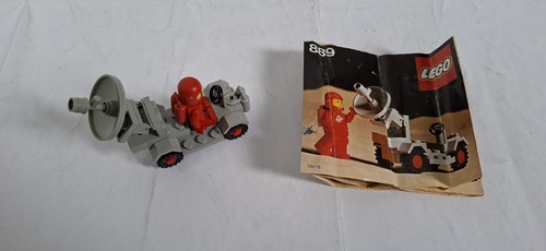 Lego space radar truck - :,