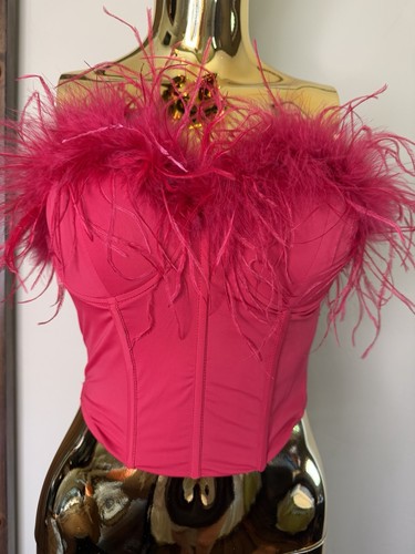 Fashion nova red feather - nova,
