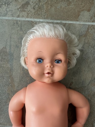 Palitoy 1970s tiny tears baby - tears,