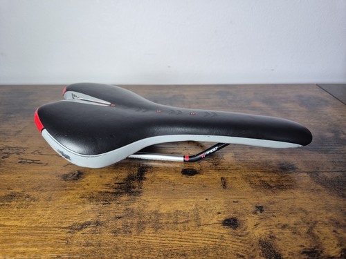 Felt superlite bike saddle - bike,