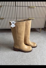 Nokwol BNWT Women’s Tan