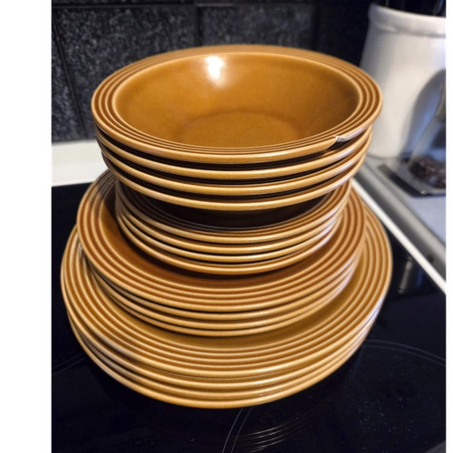 Hornsea saffron ceramic dinner - hornsea,