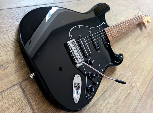 Souped fender squier strat - up,