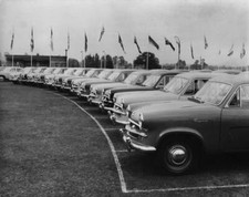Line up new Standard Vanguard just off production line Standard- 1955 Old Photo