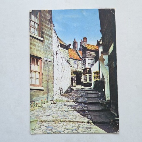 Robin hoods bay the - hoods,