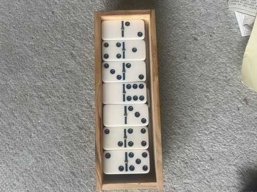 Vintage wooden boxed set 28 - boxed,