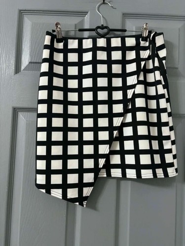Atmosphere black white grid - black,