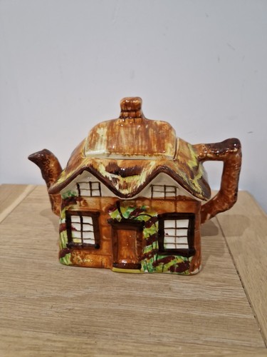 Vintage olde cottage - vintage,