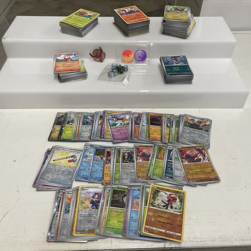 Pokemon card lot - pokemon,