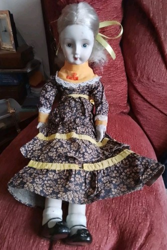 Vintage 1970s walda doll - vintage,