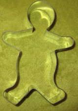 'UNBRANDED'  METAL GINGERBREAD MAN COOKIE CUTTER