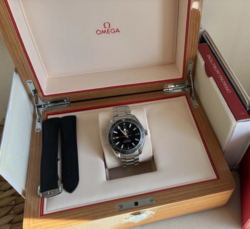 Omega seamaster planet ocean - omega,