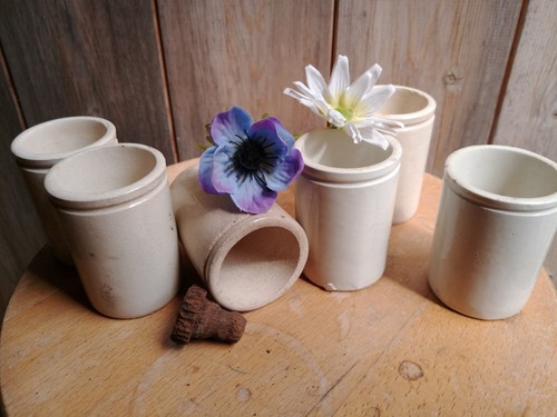 Small vintage stone - 6,