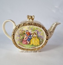 Vintage Sadler Barrel Shaped
