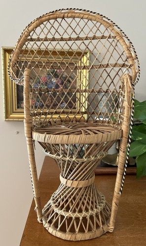 Vtg peacock fan back rattan - vtg,