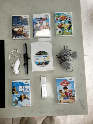 Nintendo wii white console - wii,