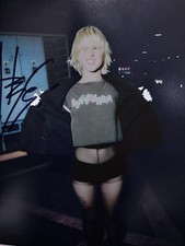 Hayley Williams / Singer Paramore Sexy Mania Signed Autograph 8x10 Photo COA
