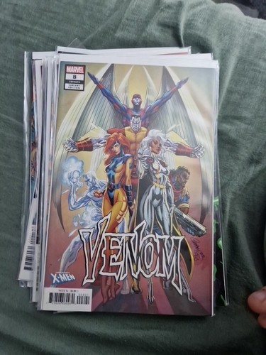 Venom - (2018, marvel)