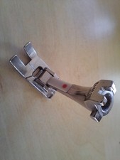 BERNINA #560 Sewing Machine Reverse Pattern Foot 610 707 730 801 807 830 910 930