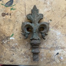 Genuine victorian cast - genuine, iron