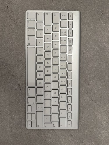 Apple keyboard british - british, english