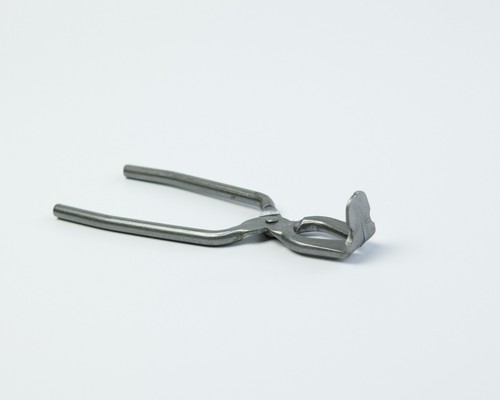 Putange mole traps setting - putange,