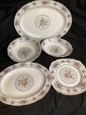 Royal Albert Petit Point 2