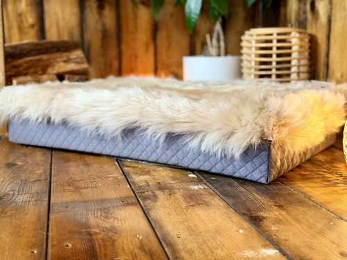 Luxury genuine sheepskin - 🐾,