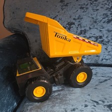 Large Metal Tonka 4000 Yellow