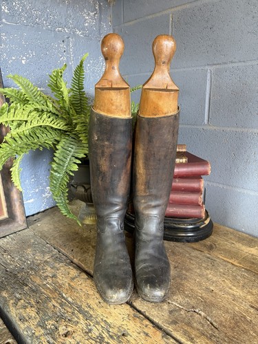 Antique vintage black leather - vintage,