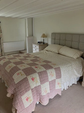 Vintage Quilted bedspread 256cm x 256cm excellent condition. 