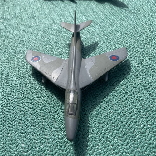 Scale plastic hawker - scale,