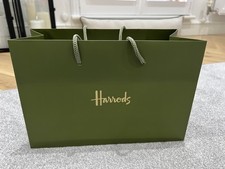 HARRODS Paper Bag - 20cm x 30cm x 12.5cm - Good Condition