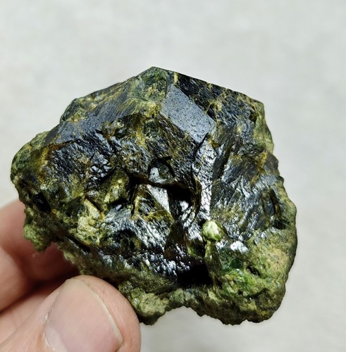 Natural demantoid garnet - natural,