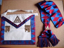 lovely vintage Masonic - Supreme Grand Royal Arch collar , & worn apron