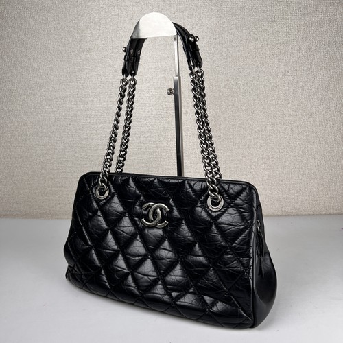 Chanel coco mark handbag - chanel,