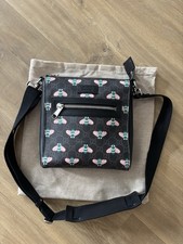 Gucci Messenger Bee Bag