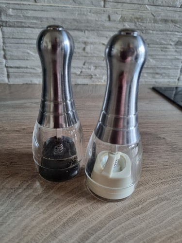 Set salt and - set, of