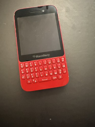 Blackberry 8gb red - q5,