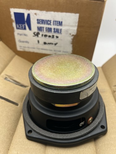 Nos open box - kef, b110