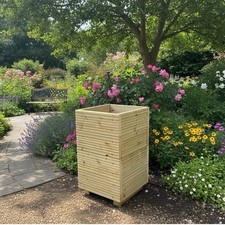 Small Tall Wooden Garden