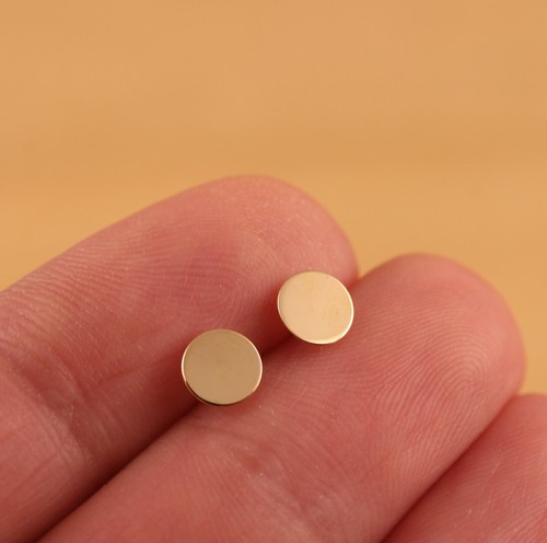 Genuine 9ct gold round - genuine, circle