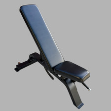 Precor Icarian Weight Lifting Bench fully adjustable - Excellent condition